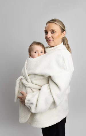Abrigo de maternidad Najell unitalla color blanco acolchada y ligera