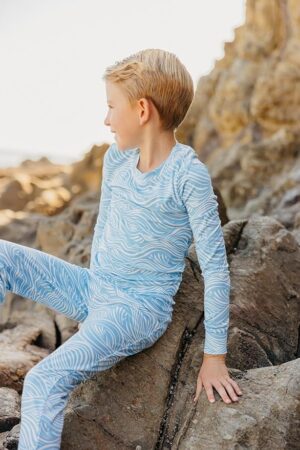 Conjunto de Pijama de Manga Larga 2 Piezas Talla 18M Diseño Surf – Copper Pearl