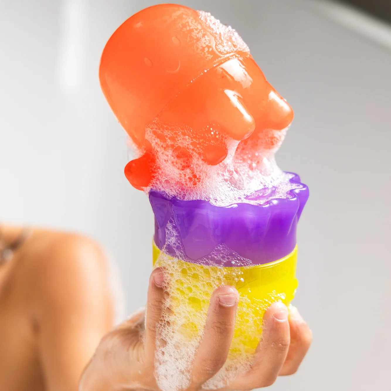 Juguetes de Baño Intercambiables Translucent – Ubbi - Imagen 6